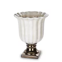 Elegáns kaspó arany talppal, Krém