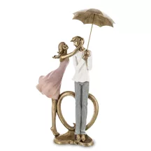 Szerelmes pár az esőben szobor, Bronz