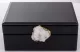 Achát kővel díszített ékszerdoboz, Fekete