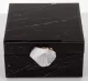 Achát kővel díszített ékszerdoboz, Fekete